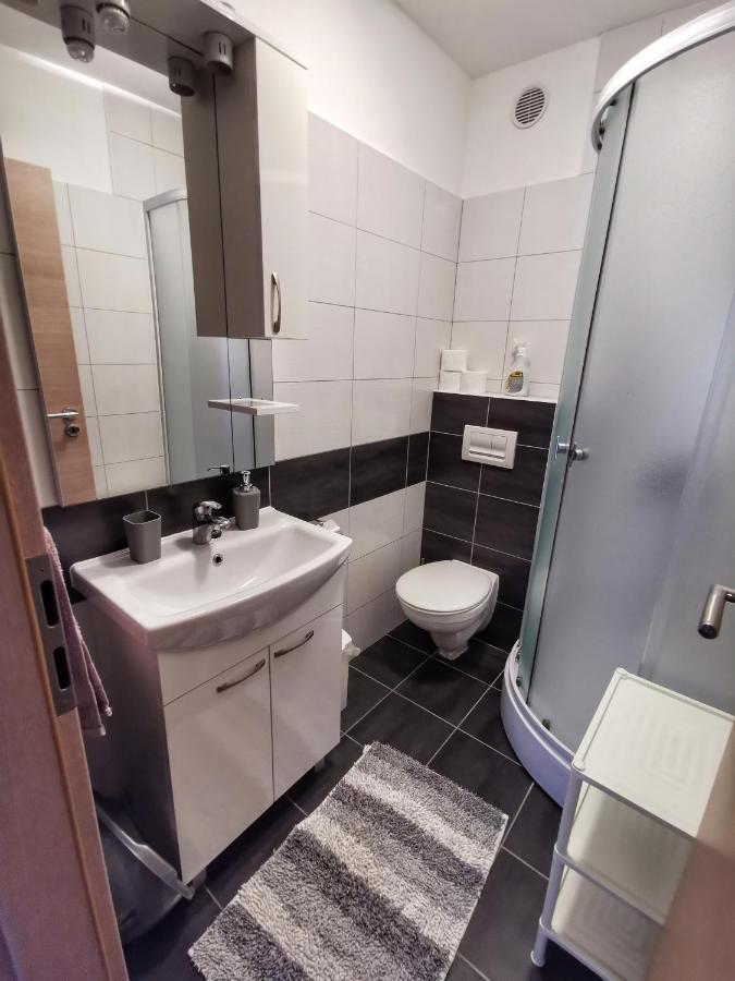 Apartments Plejic Seget Vranjica Esterno foto